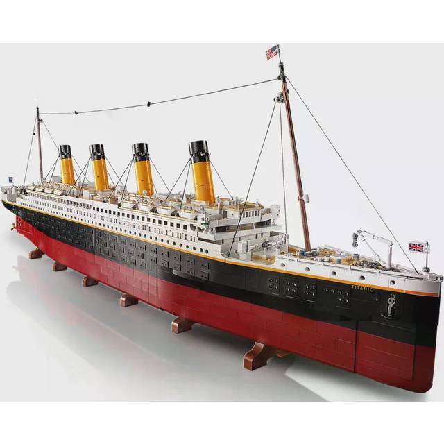 LEGO Creator Expert Titanic 10294